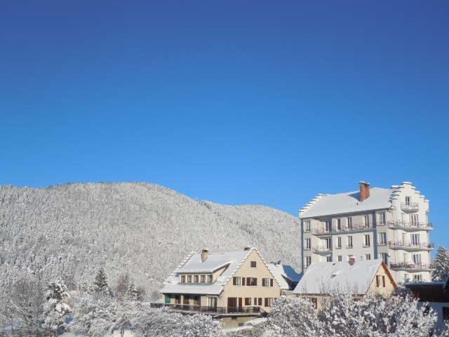 Hotel Les 4 Montagnes Villard-de-Lans Exterior foto